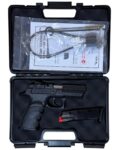 Factory Blem Magnum Research Baby Eagle III Semi Compact 40 S&W 12 Round Capacity BE94133RL - View 3