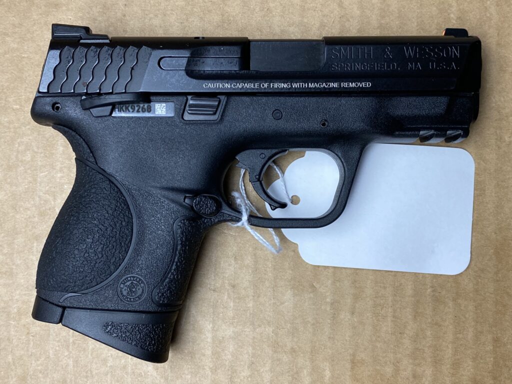 Pre-owned Smith & Wesson M&P9C 9mm 3.5″ TS 12+1