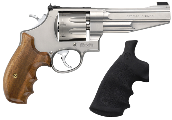 smith_and_wesson_627_performance_center_1_2.png