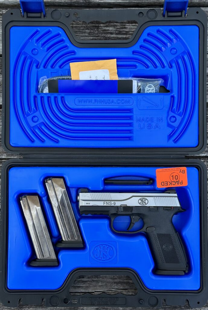 Used FN FNS-9 9mm Stainless Steel Slide 3- 17 Round Capacity Magazines 66934