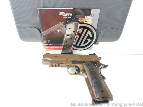 USED Sig Sauer Spartan Carry 1911 45 Auto / ACP 4.2″ 3-8 rd Magazines Only 1 Available  1911CAR-45-SPARTANII