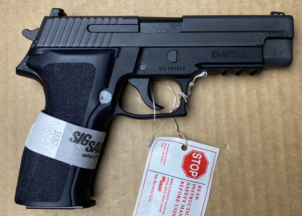 Used Sig Sauer P226 40 S&W 2 Mags Night Sights