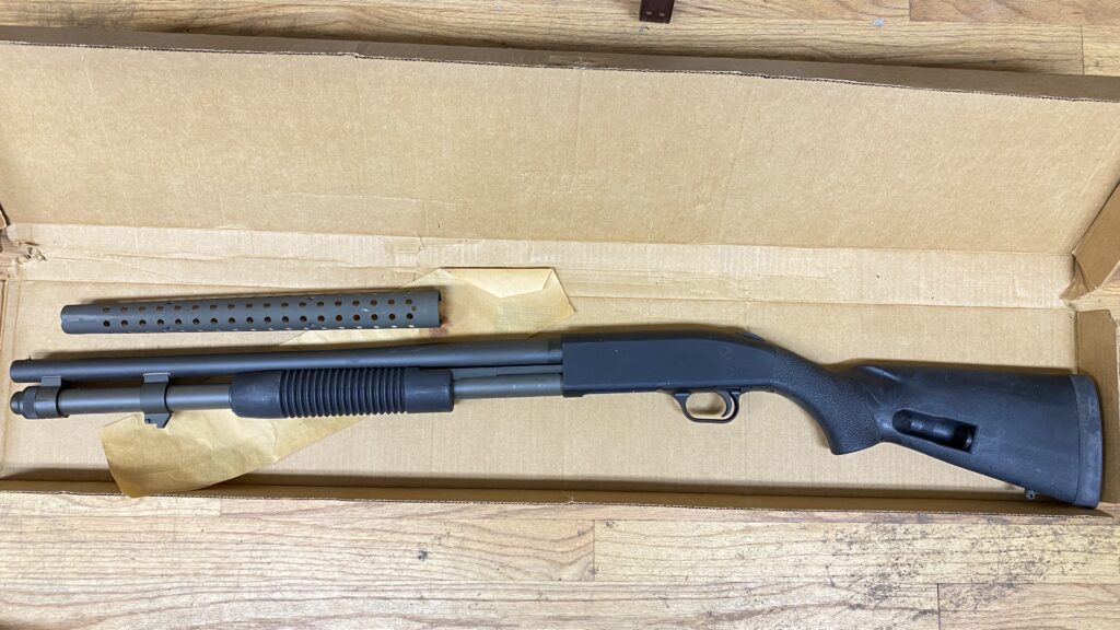 Mossberg Model 590 Military 12 GA Tactical Shotgun w/ optional heat shield 50665 – used
