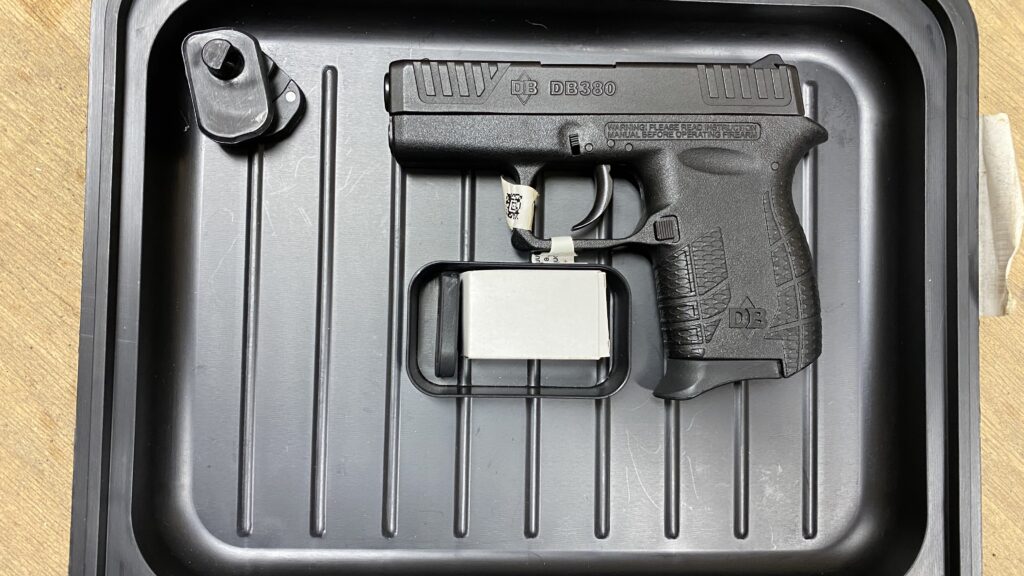Diamondback DB380 380 ACP 2.8″ 6 rd