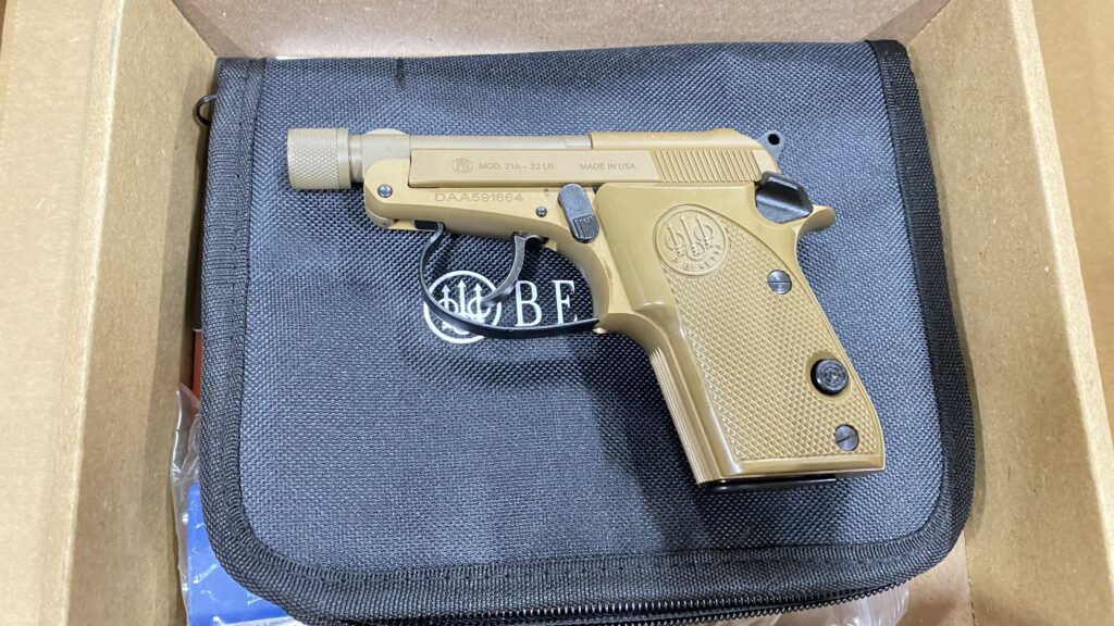 USED Beretta 21A Bobcat FDE 22 LR 7 rd Threaded Barrel J212126