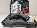 Heckler & Koch P2000 V3 .40 S&W Pistol – 3.66″ Barrel, 12+1, Made in Germany - View 1
