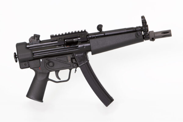 zf5_with_pic_rail_right_2880x1920.jpg