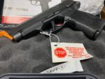 Sig Sauer P365XL 9mm – with Optic & XRAY3 Night Sights - View 4