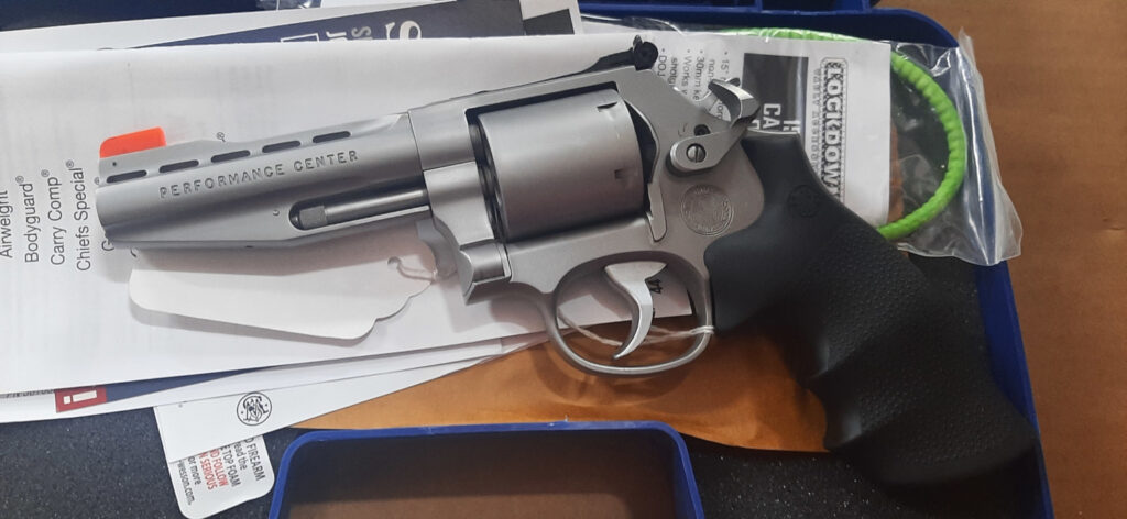 Smith & Wesson 686 PC 4″ 357 Magnum 7 Shot 11759