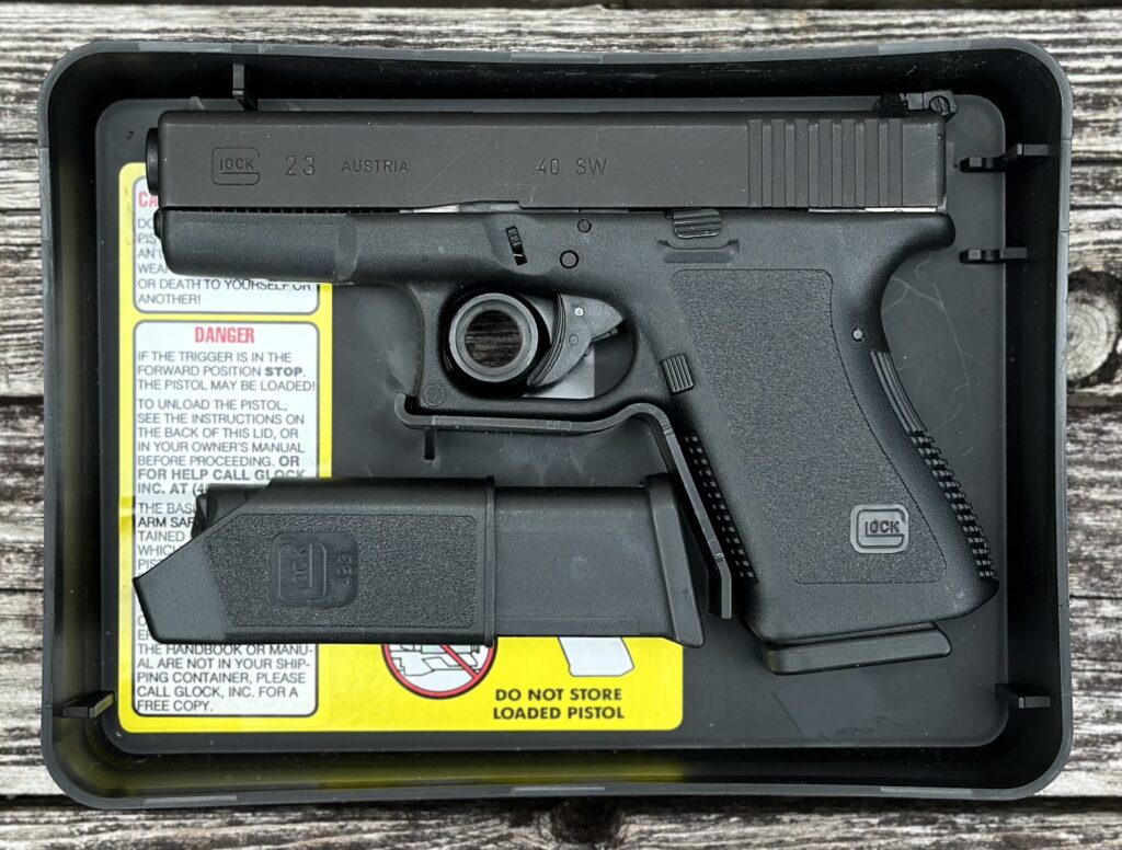 Used Glock 23 Gen 2 40 S&W 13 Round Capacity Factory Adjustable Sights