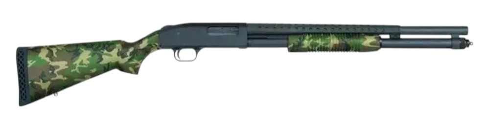Mossberg 590 12 Ga Pump Action 20″ Barrel Woodland Camo Heat Shield 8- Shot 50710