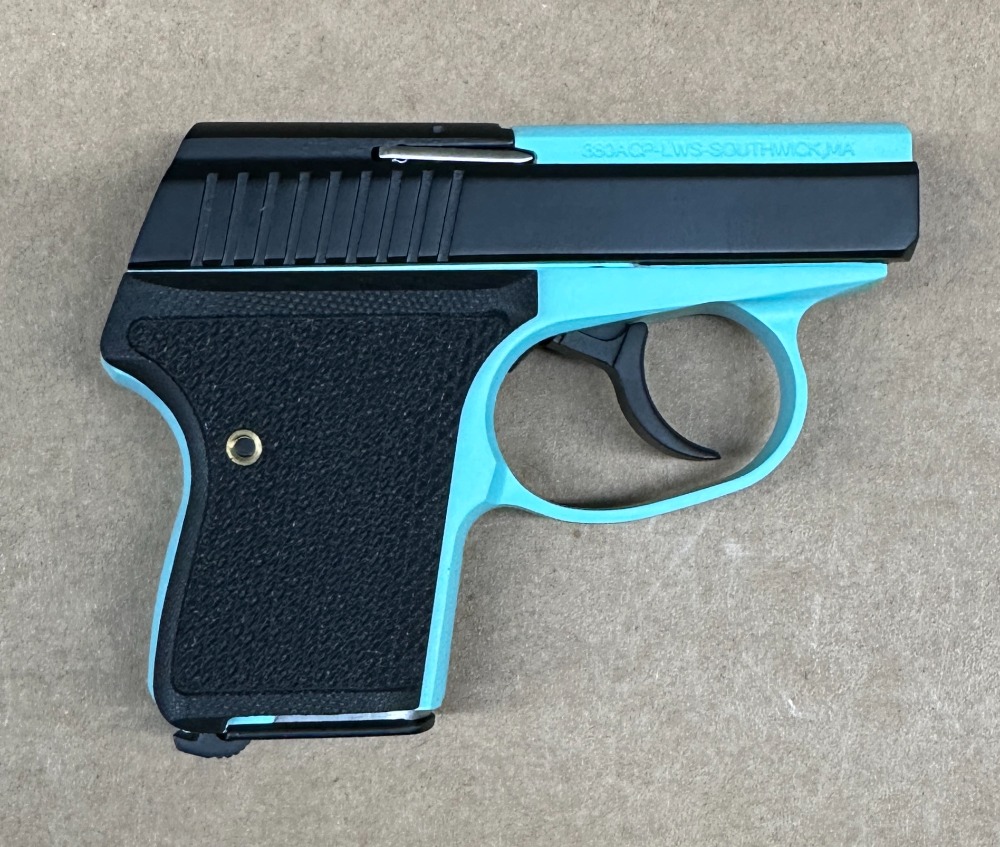 Seecamp LWS 380 ACP Robin’s Egg Blue LWS-380-REBLUEW