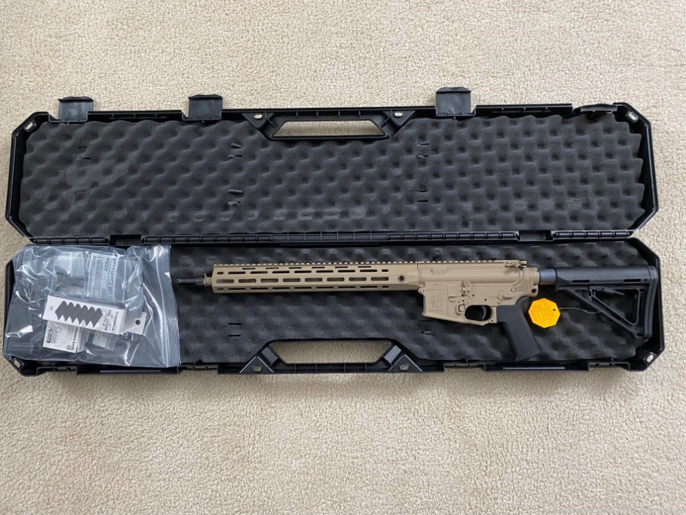Knight’s Armament SR-15 E3 Mod2 556 Nato 16″ Barrel FDE 31900-FDE