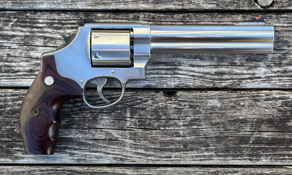 Smith & Wesson Lew Horton 1 of 301 657-4 Classic Hunter II 41 Mag Power Port 6.5″ Barrel