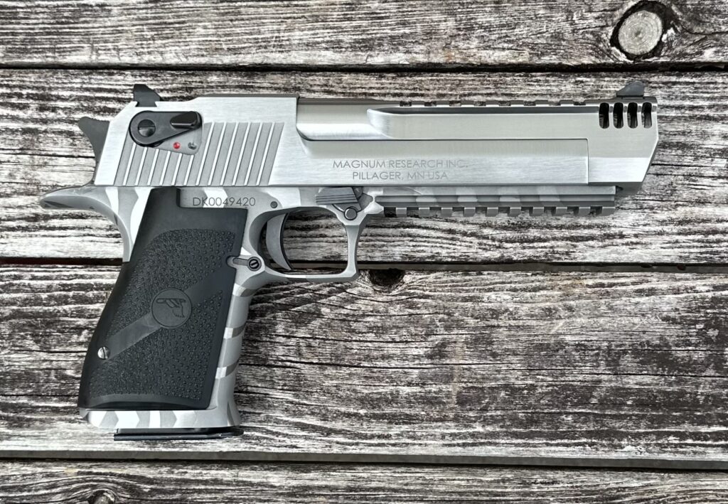 Factory Blem Magnum Research Desert Eagle 50 AE MK XIX Black & Gold