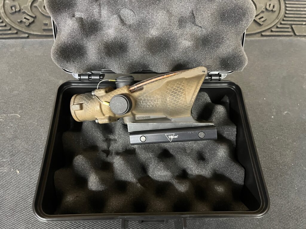 Trijicon 4×32 ACOG, .223 Reticle Limited Edition Snake Skin
