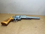 Smith & Wesson 629-8 Performance Center – .44 Magnum, 7.5″ Barrel, Stainless, Wood Grips - View 4