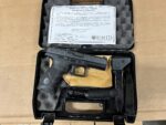 Beretta APX Full-Size 9mm –  3 Mags, Hard Case | JAXF923 - View 2