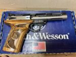 Smith & Wesson Model 22A-1 Target Pistol – .22 LR, 5.5″ Barrel, Laminate Grips - View 6