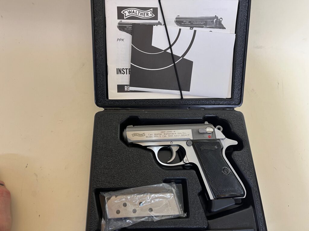 Walther PPK/S Stainless .380 ACP – Compact DA/SA Carry Pistol with Case & Extra Magazine