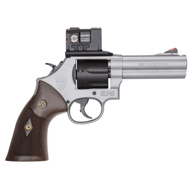 Smith & Wesson 686 Plus Spec Series VI 357 Mag 7- Shot 4″ Ported Barrel Bundle W/ Aimpoint ACRO P-2 14635