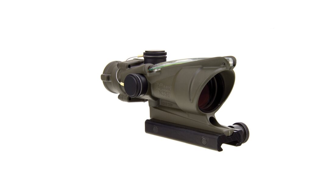 Trijicon ACOG Dual Illum Green Donut 223/556 TA51 Mount 100212 Free Shipping