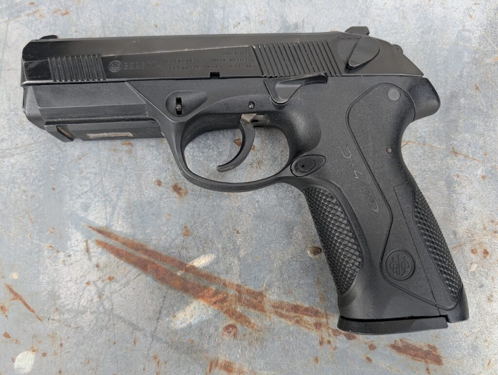 Pre-owned Beretta PX4 Storm 40 S&W 14+1 DA/SA Decocker Italy