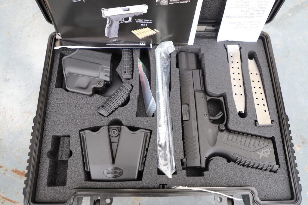 Springfield XD-M 5.25 Competition .40 S&W Pistol – 16+1, Adjustable Target Sights, 5.25″ Barrel