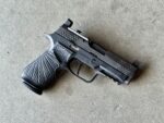 Wilson Combat Sig Sauer P320 9mm 3.9″ Grayguns Display Model Original Case - View 3