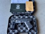 Glock 26 Gen 4 9mm 3.4″ 10rd Night Sights Pristine Original Case - View 2