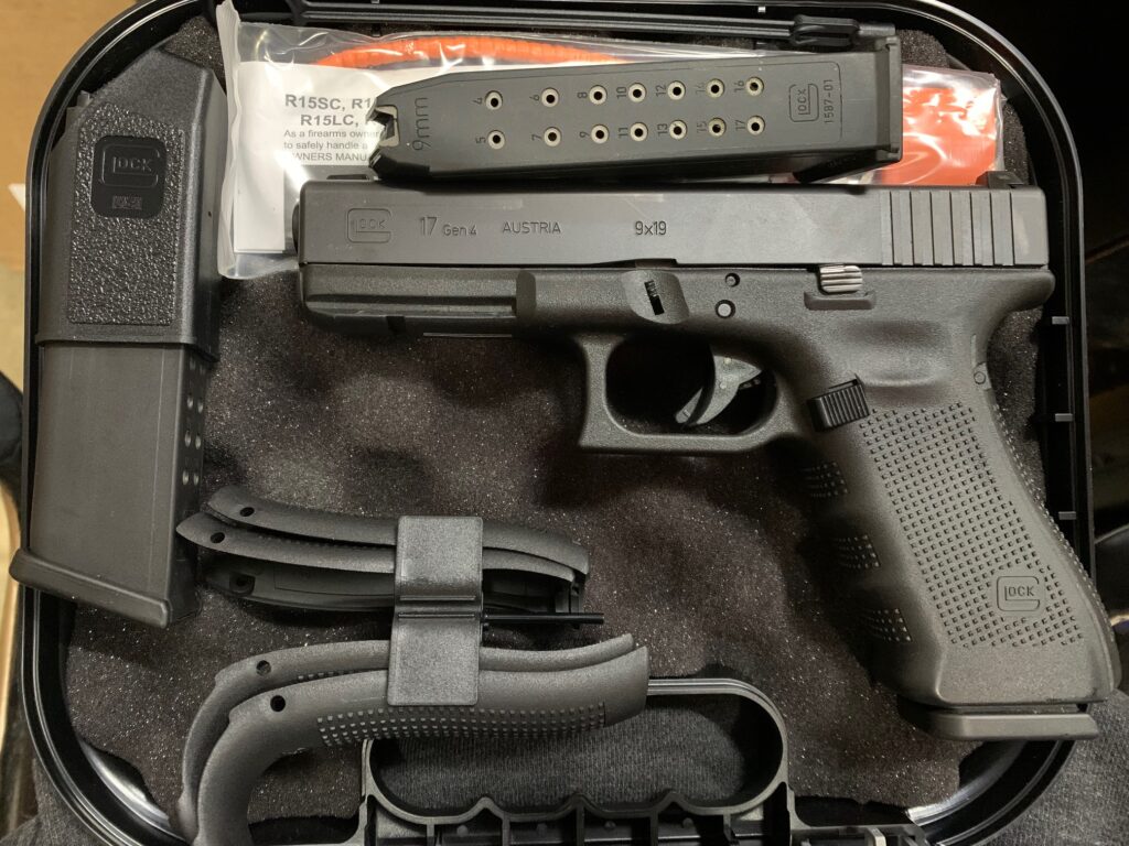 Used Glock 17 Gen 4 9mm 17 rd night sights – good condition