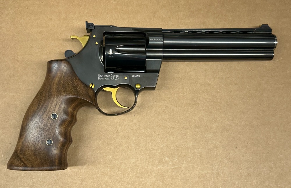 Nighthawk Korth Custom Classic 44 Mag 6″ Barrel 0520