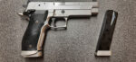 SIG SAUER 40 S&W PISTOL 40 S&W (Used) – U751651 - View 1
