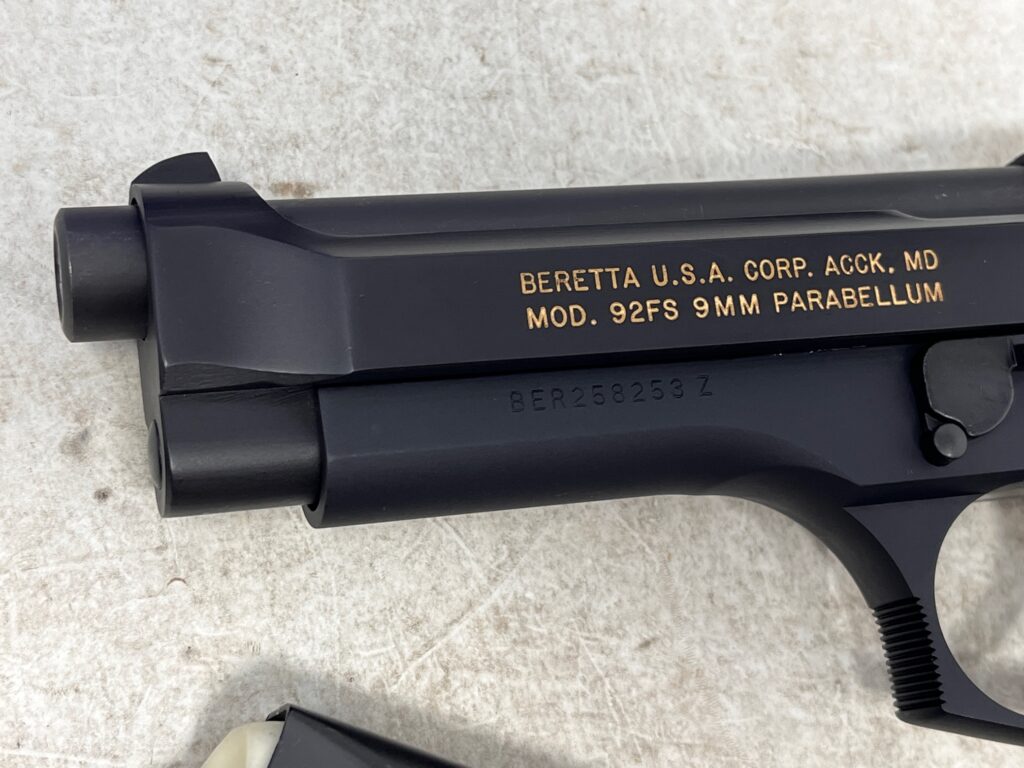 Beretta 92FS !5 Rounds FBI Special With Case PO9220FBIC (Used) – BER258253z