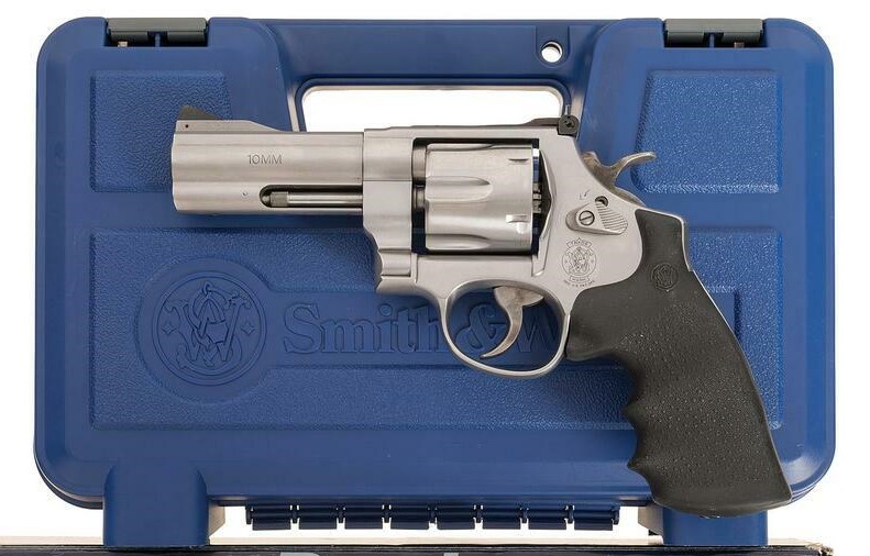 Smith & Wesson Model 610-3 Revolver – 10mm, Stainless Steel, 3 7/8” Barrel, Rubber Grip, With Case (Used) – CLV7502