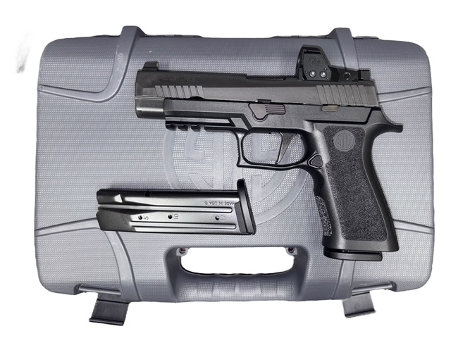 Used Sig Sauer P320 X Full Size RXP 9mm 2- Magazines 320XF-9-BXR3-RXP (Used) – 58J184991
