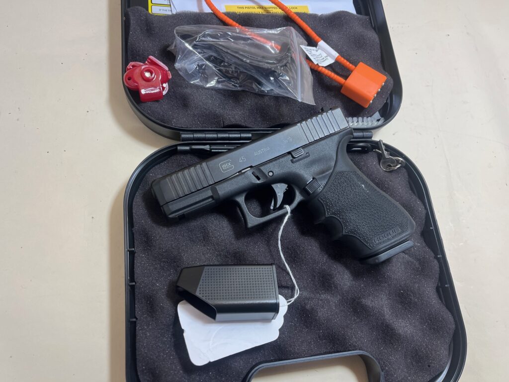 Glock 45 Gen 5 9mm Luger 17 Round Capacity G45 PA455S203 (Used) – BXLW794