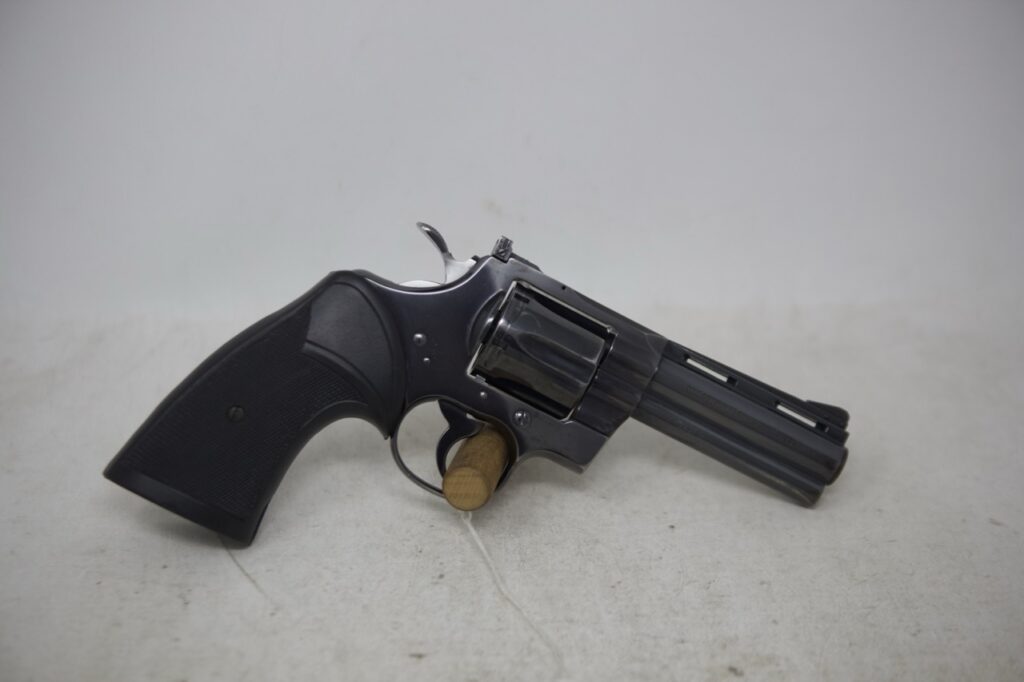 Colt Python .357 Mag 2.5″ Blued (Used) – E8351