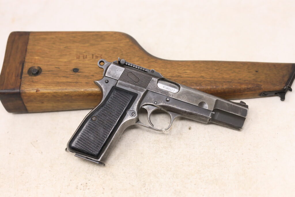 Browning Inglis Hi-Power 9mm – Canadian Production, Tangent Rear Sight, Wood Stock/Holster (Used) – 4CH3227