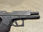 Glock 17 Gen 2 9mm 17rd 1993 Tupperware Box Restricted LEO Mag (Used) – BEC890 - View 8