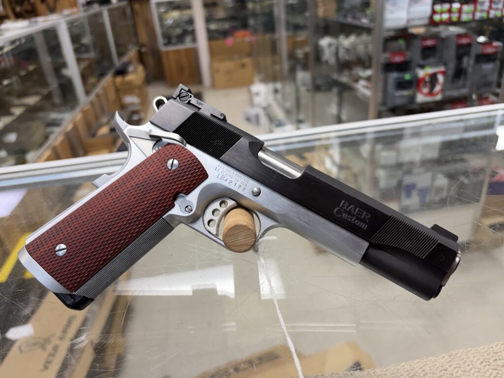 Les Baer Custom Premier II 1911 .45 ACP 5″ Two-Tone Government Model (Used) – LB42177