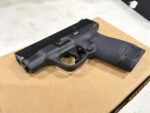 USED Smith & Wesson M&P40 Shield – .40 S&W, Black, One Magazine (Used) – JFP8883 - View 2