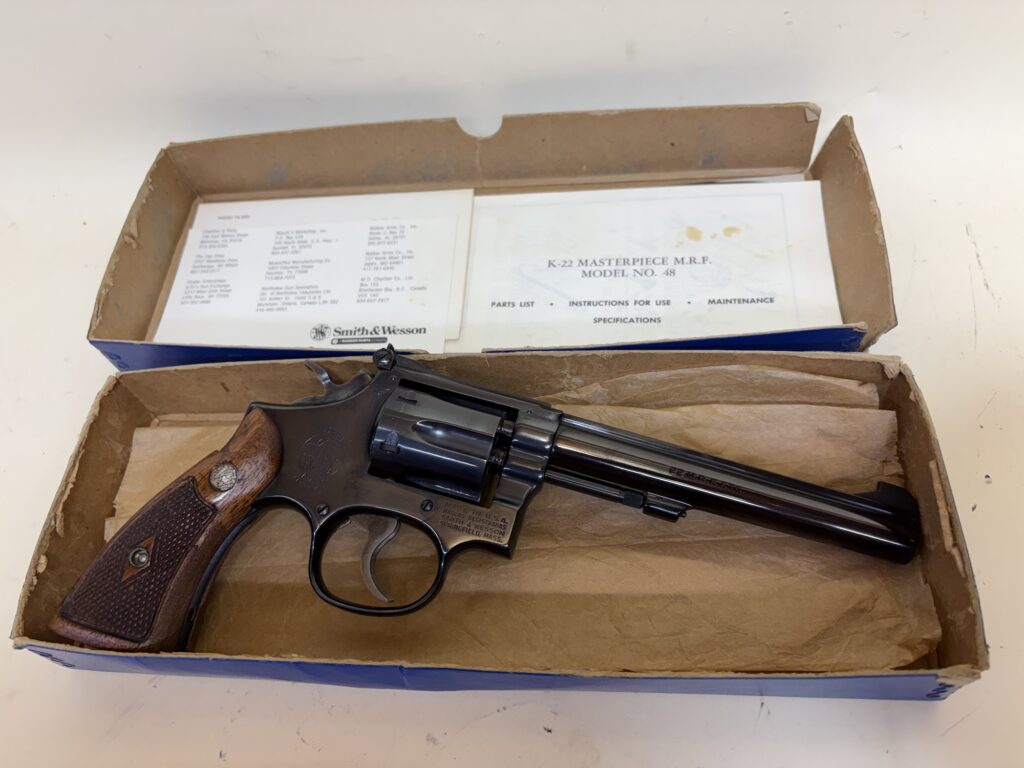 USED Smith & Wesson Model 48-4 K-22 Masterpiece .22 WMR 6″ Pinned & Recessed – Original Box (Used) – 93K7052