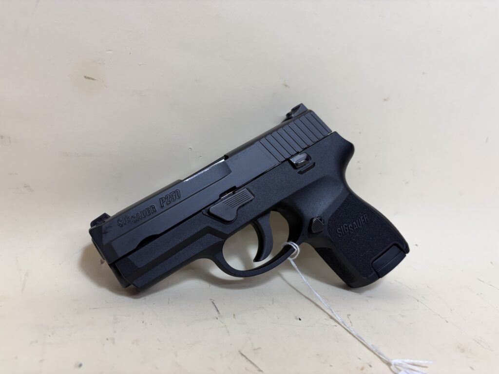 SIG SAUER P250 9mm (Used) – EAU035004