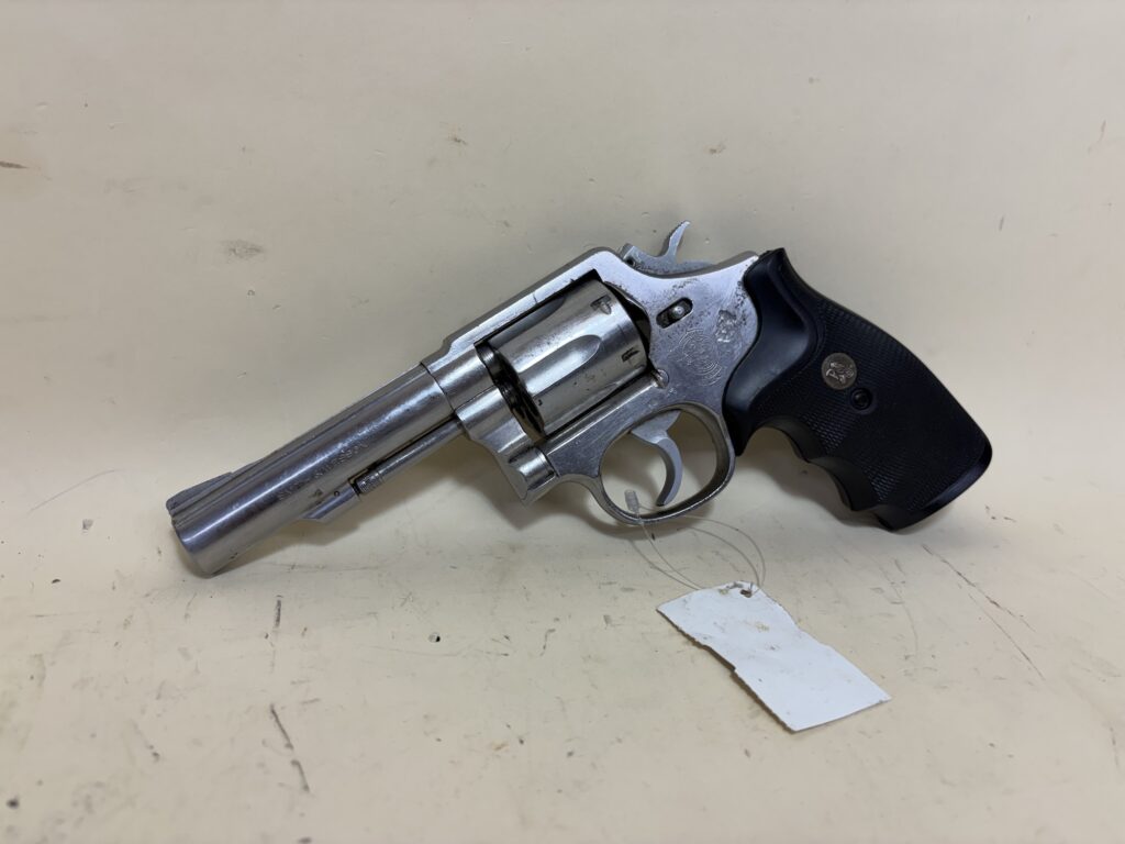 USED Smith & Wesson Model 64-3 .38 Special Revolver – 4-Inch Stainless (Used) – AJB1281