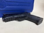 Smith & Wesson M&P40 .40 S&W 4.25″ – 15-Round – Excellent Condition (Used) – HRH3891 - View 3