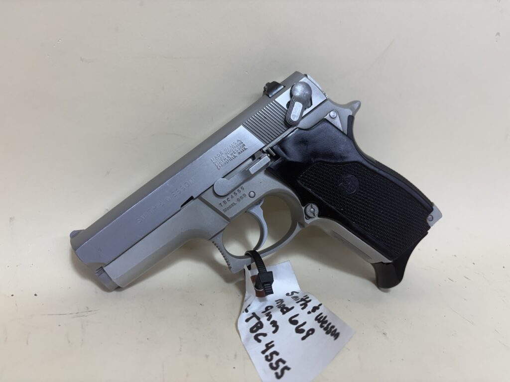 SMITH & WESSON 669 9MM (Used) – TBC4555